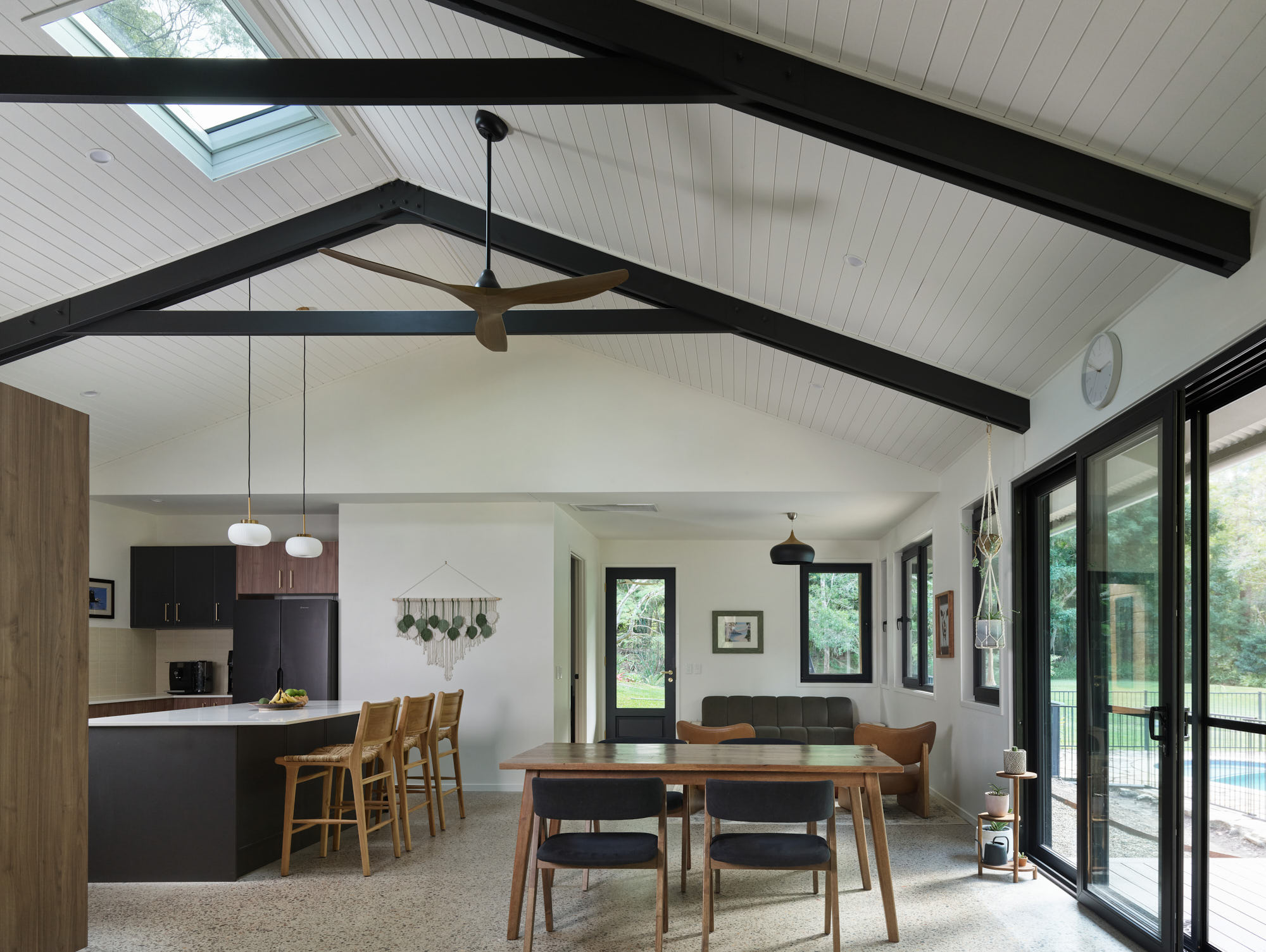 ELANORA HOUSE FOR PTMA ARCHITECTURE